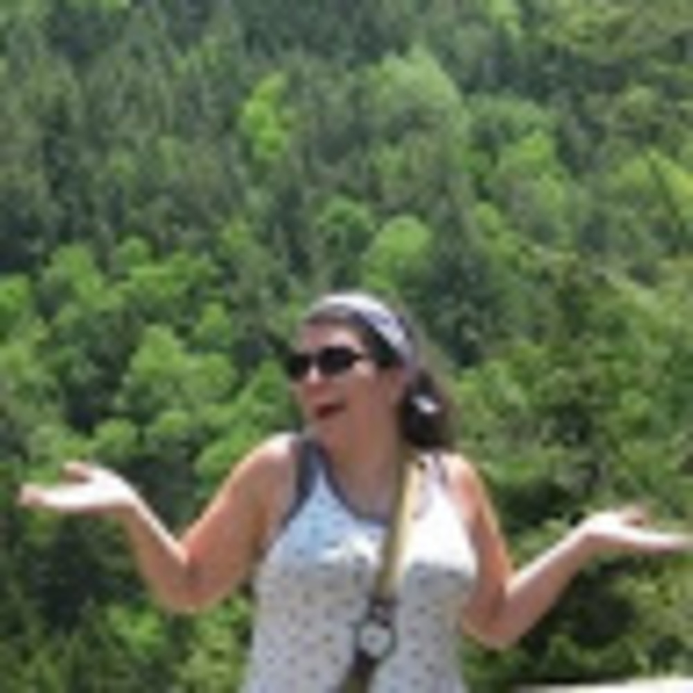 Meet your Posher, Jennifer